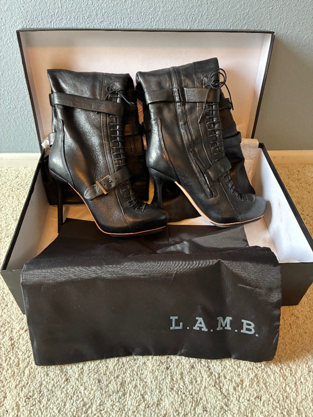 Vintage L.A.M.B. Glamette Leather Gwen Stafani Stiletto Boots Size 9